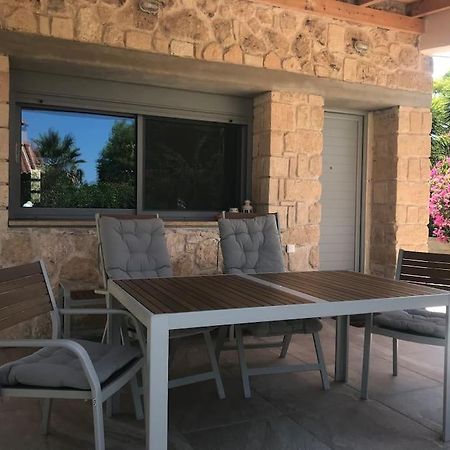 Πέτρινη Κατοικία Στην Αίγινα - Stone House In Aigina Khloi Eksteriør bilde